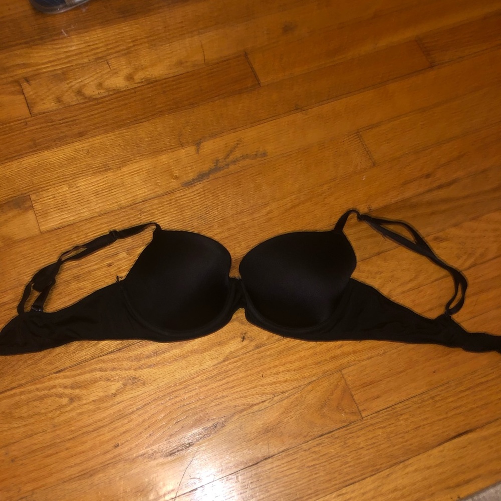 VS Bra